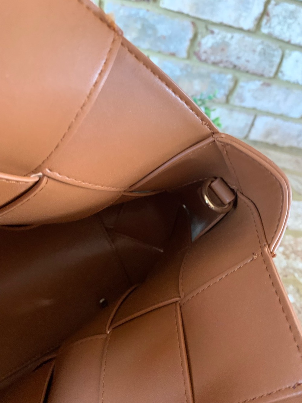 Woven Top-Handle Women’s Tote Bag in Cognac - Picture 6 of 10